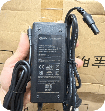 *Brand NEW*LCH-420170A2 Power Adapter Charger for 36V Lithium Batteries 42V/41V 1.7A, 71W Power Supply *Brand NEW*LCH-420170A2 Power Adapter Charger for 36V Lithium Batteries 42V/41V 1.7A, 71W Power Supply